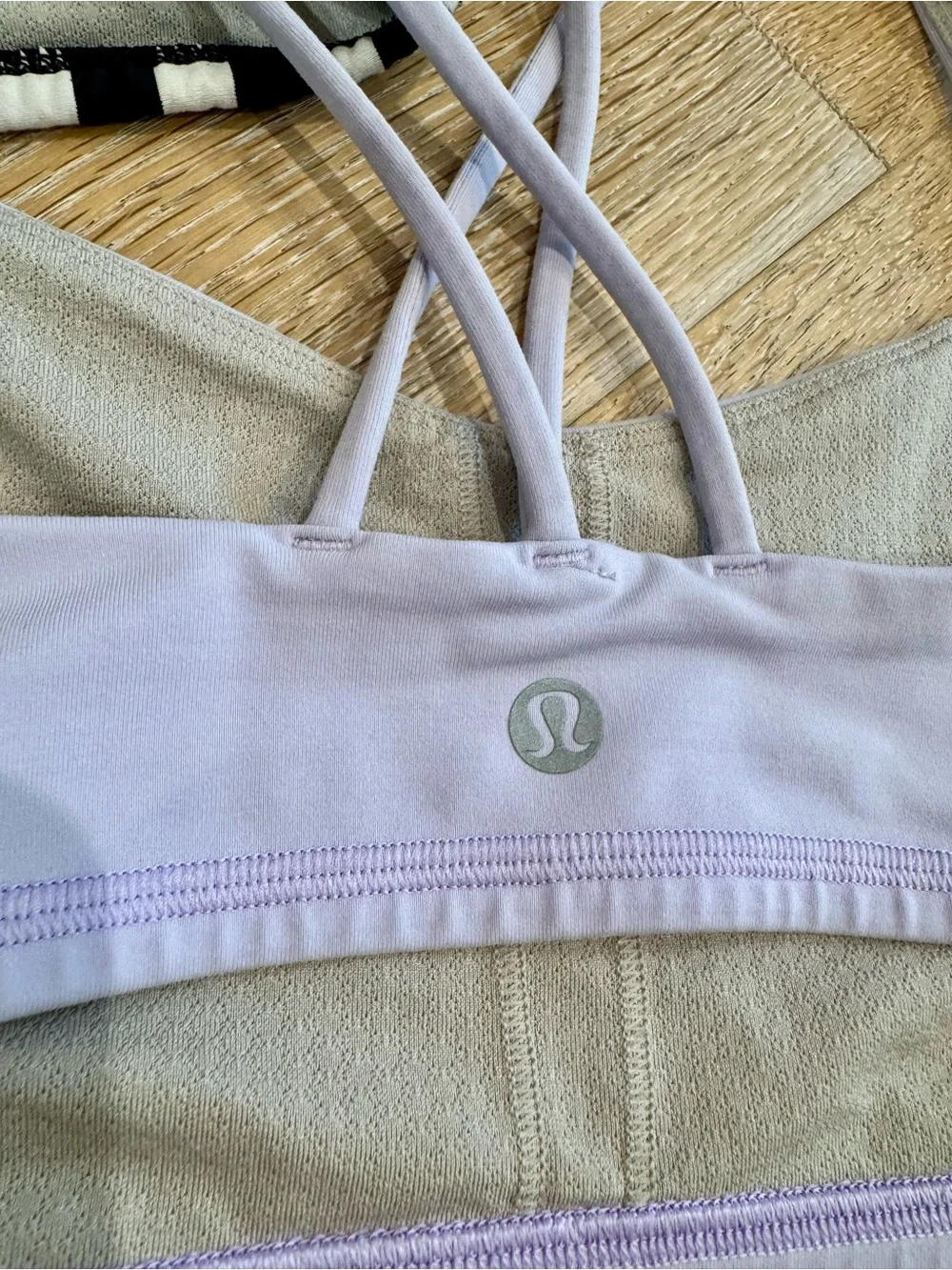 Set of 2 Lululemon Free to Be Bras Size 6